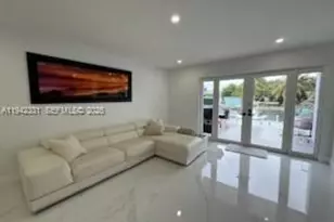 1955 NE 123rd St, North Miami, FL 33181 - Photo 18