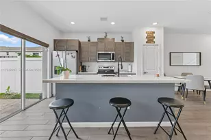 805 SE 18th St, Homestead, FL 33034 - Photo 10