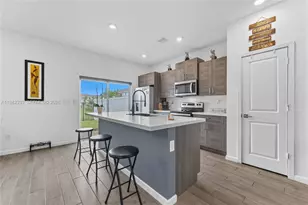 805 SE 18th St, Homestead, FL 33034 - Photo 8