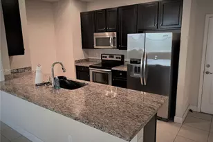 2566 SW 119th Way, Miramar, FL 33025 - Photo 8