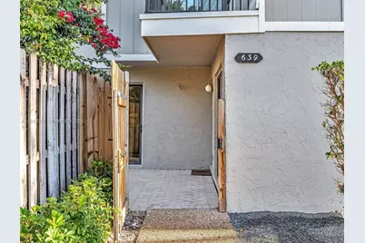 639 NW 132nd Ter, Plantation, FL 33325 - Photo 4