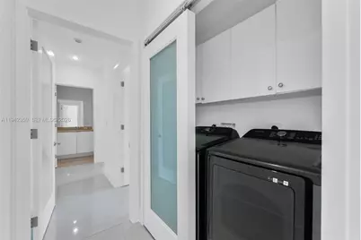 901 Brickell Key Blvd #3206, Miami, FL 33131 - Photo 20