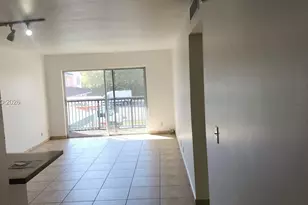 8005 Lake Dr, Doral, FL 33166 - Photo 8