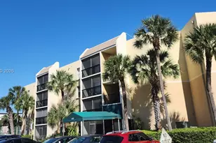 8005 Lake Dr, Doral, FL 33166 - Photo 4