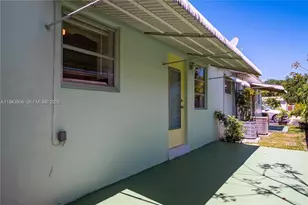 2700 Pierce St, Hollywood, FL 33020 - Photo 14