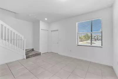 11869 SW 246th Ter, Homestead, FL 33032 - Photo 8