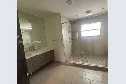 [Address not provided], Miami Lakes, FL 33018 - Photo 28