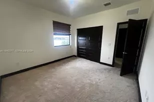 [Address not provided], Miami Lakes, FL 33018 - Photo 32