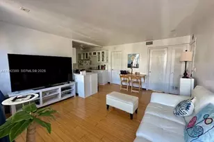 940 7th St, Miami Beach, FL 33139 - Photo 10