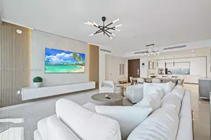 300 S Biscayne Blvd Way, Miami, FL 33131 - Photo 1
