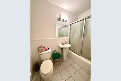 1815 NW 188th Ter, Miami Gardens, FL 33056 - Photo 20