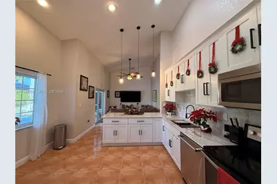 13135 SW 218th Ter, Miami, FL 33170 - Photo 6