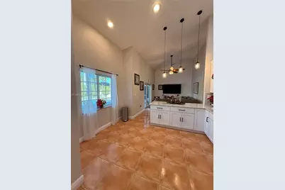 13135 SW 218th Ter, Miami, FL 33170 - Photo 10