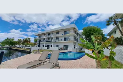 1900 Diana Dr #2A, Hallandale Beach, FL 33009 - Photo 8