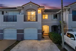 10210 SW 154th Pl, Miami, FL 33196 - Photo 1