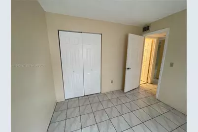 426 NE 210th Cir Ter #103-2, Miami, FL 33179 - Photo 28