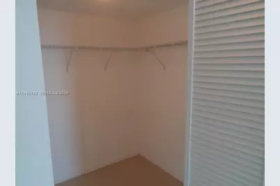 325 S Biscayne Blvd #2417, Miami, FL 33131 - Photo 14