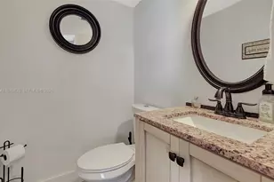 2457 Collins Ave, Miami Beach, FL 33140 - Photo 10