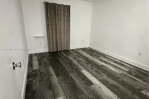 8605 SW 68th Ct, Pinecrest, FL 33156 - Photo 8