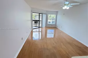 8810 SW 132nd Pl, Miami, FL 33186 - Photo 6
