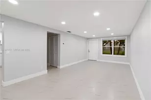 7144 Southgate Blvd, Tamarac, FL 33321 - Photo 6