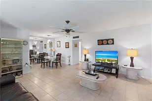 2541 NE 11th St, Pompano Beach, FL 33062 - Photo 26