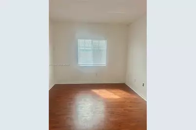 17405 NW 75th Pl #108, Hialeah, FL 33015 - Photo 20