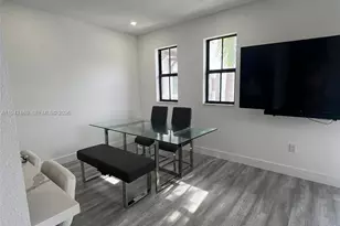 10630 NW 88th St, Doral, FL 33178 - Photo 12