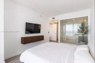 460 NE 28th St, Miami, FL 33137 - Photo 12