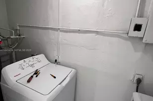 9124 SW 180th St, Palmetto Bay, FL 33157 - Photo 20