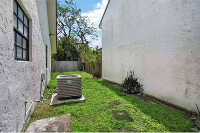 6905 SW 104th Ct, Miami, FL 33173 - Photo 34