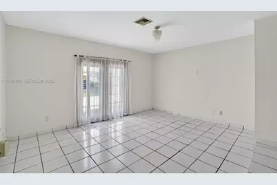 6905 SW 104th Ct, Miami, FL 33173 - Photo 10