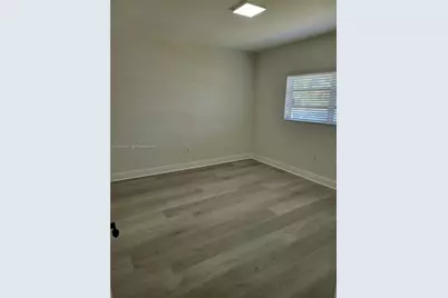 2330 SW 31st Ave, Miami, FL 33145 - Photo 12