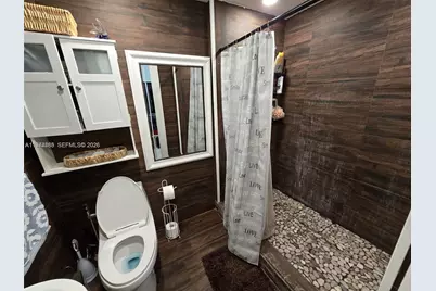 110 W 53rd St #A, Hialeah, FL 33012 - Photo 4