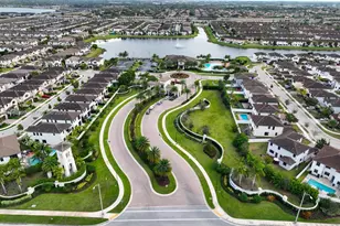 3304 W 92nd Pl, Hialeah, FL 33018 - Photo 26