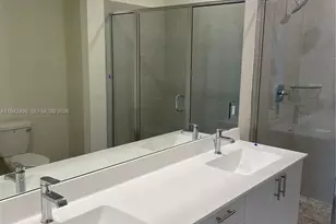 8001 NW 41st St, Doral, FL 33166 - Photo 24