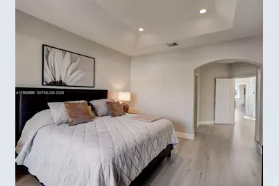 963 S Harbor Vw S, Hollywood, FL 33019 - Photo 18