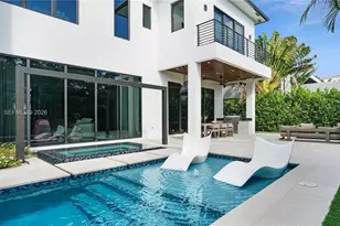 510 NE 4th Ln, Boca Raton, FL 33432 - Photo 2