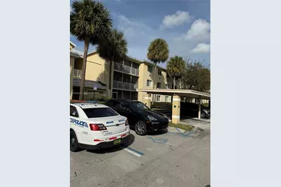 440 S Park Rd #4-207, Hollywood, FL 33021 - Photo 14