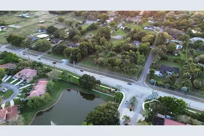 1615 Hiatus Rd, Davie, FL 33325 - Photo 10