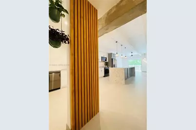 645 NE 121st St #302, North Miami, FL 33161 - Photo 2