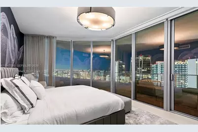 851 NE 1st Ave #5201, Miami, FL 33132 - Photo 18