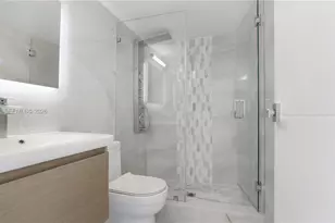 2017 S Ocean Dr, Hallandale Beach, FL 33009 - Photo 34