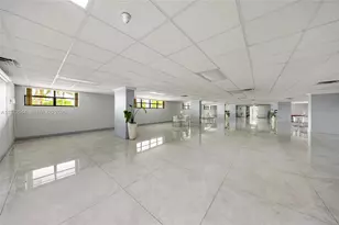 600 Parkview Dr, Hallandale Beach, FL 33009 - Photo 38