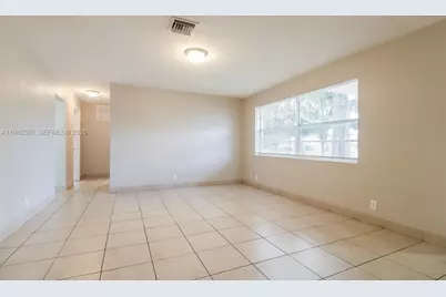 4180 NW 34th Way, Lauderdale Lakes, FL 33309 - Photo 4