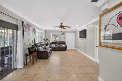 395 NW 124th St, North Miami, FL 33168 - Photo 46