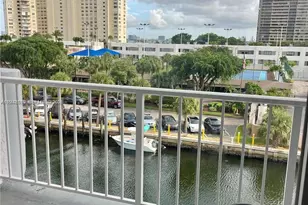 1650 NE 115th St, Miami, FL 33181 - Photo 4