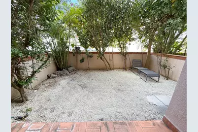 231 Majorca Ave #C, Coral Gables, FL 33134 - Photo 12