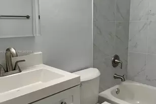 8701 SW 141st St, Palmetto Bay, FL 33176 - Photo 6