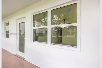 211 E Durham  E #211, Deerfield Beach, FL 33442 - Photo 2